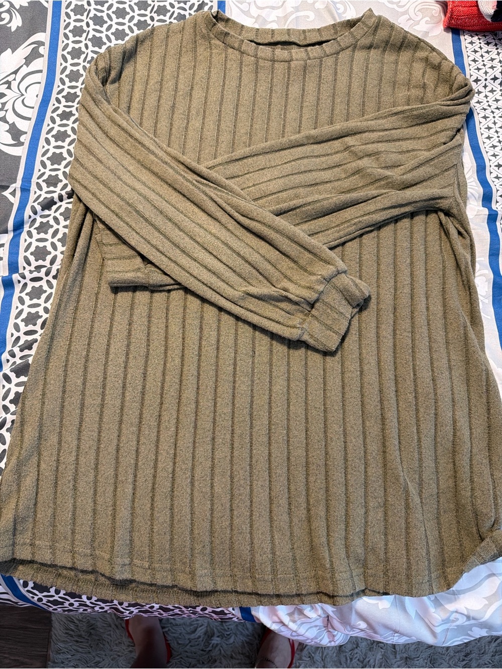 Ribbed Olive Green Women’s Sweater pant set - Picture 2 of 3